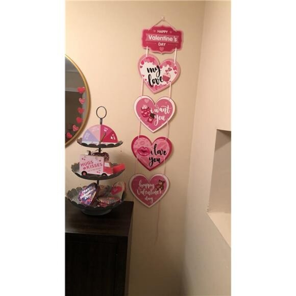 5 Feet, No DIY | Happy Valentine's Day Outdoor Banner | Valentine's Day - Picture 3 of 10